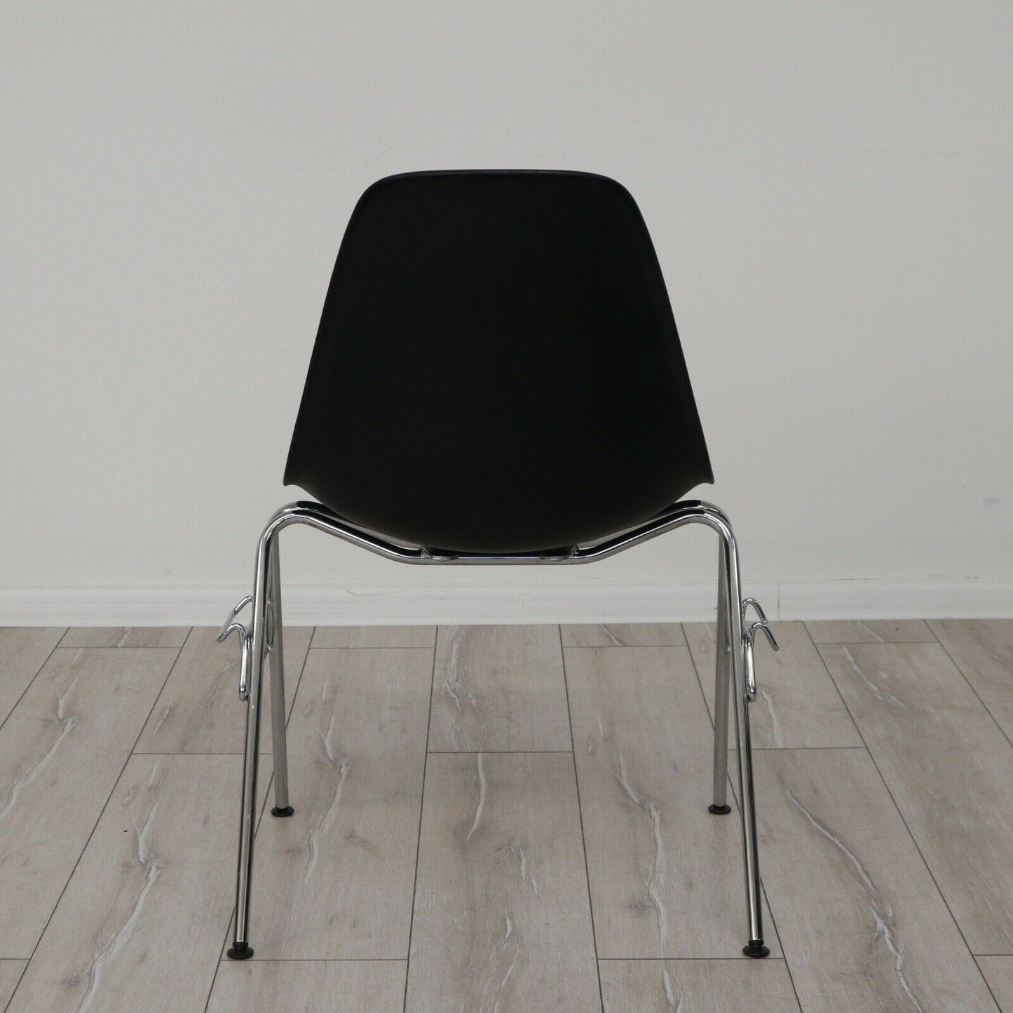 Vitra Eames Plastic Side Chair DSS-N