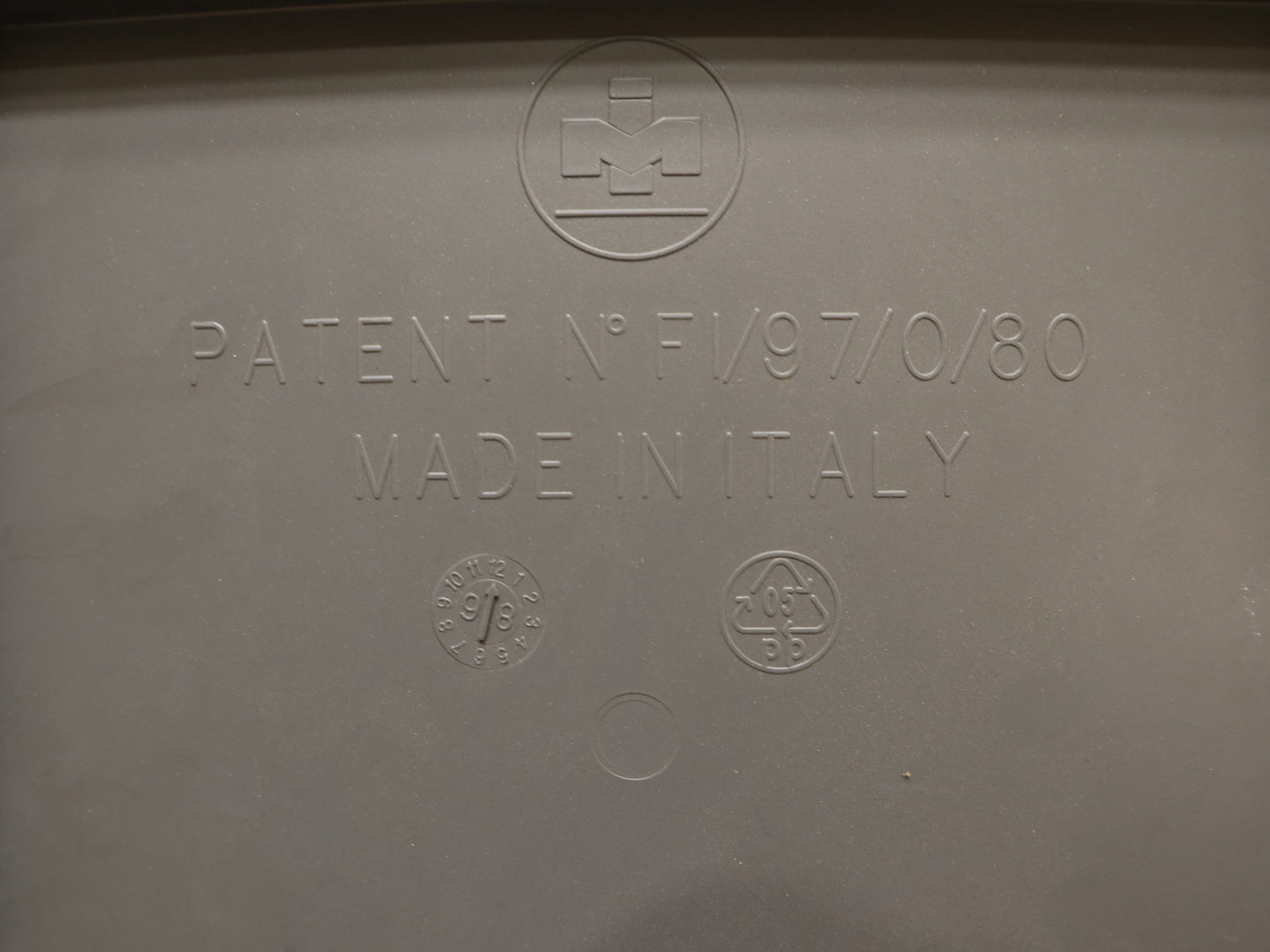 Italienische Designer Stapelstühle